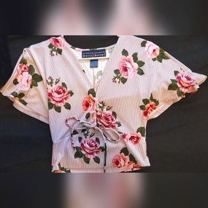 Floral low cut crop top